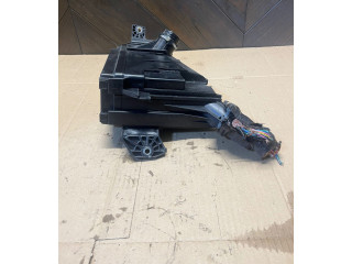 Блок предохранителей     Honda HR-V    