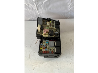 Pojistková skříňka AV6T-14A067, AV6T-14A067 Ford C-MAX II 2014