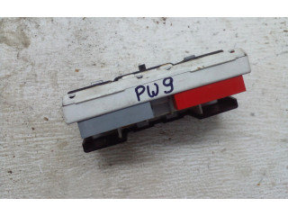 Дисплей    P8200028364A   Renault Scenic I