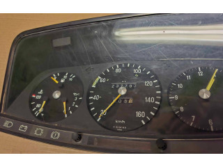 Панель приборов 87001050   Mercedes-Benz W123       