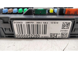 Блок предохранителей 9666952280, 22661F01   Citroen C1    