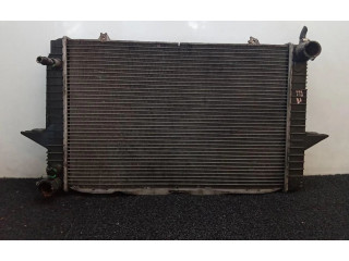 Радиатор охлаждающей жидкости    Volvo V70 