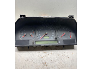 Панель приборов 9168144   Volvo S70  V70  V70 XC       