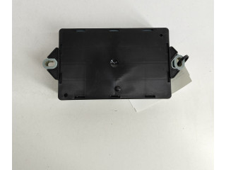 Блок предохранителей CPLA14Q073AA Jaguar XE