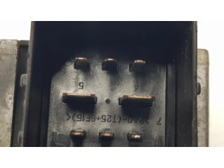 Блок управления 110678071R Dacia Dokker