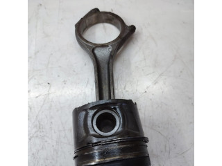 Поршень с шатуном Land Rover Discovery 3 - LR3 для дизельного двигателя 2.7