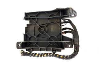 Радио/ проигрыватель CD/DVD / навигация