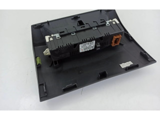 Дисплей    9803399680   Peugeot Partner