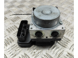 Блок АБС 4451033190   Lexus  ES 250 - 300 - 330   -  года