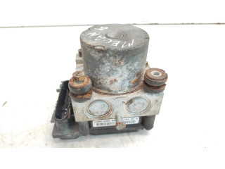 Блок АБС 0265231333, 8200229137 Renault Clio II 2001-2005 года