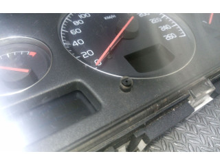 Панель приборов 8637996   Volvo V70       