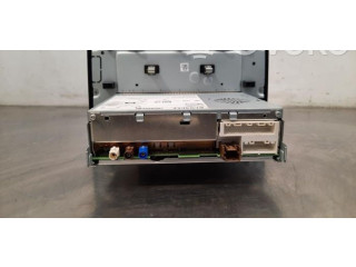 Дисплей       Renault Trafic III (X82)