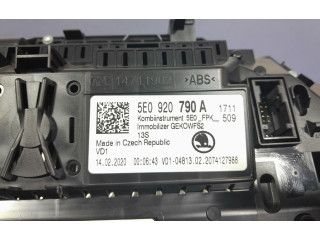 Панель приборов 5E0920790A, 5E0920790A Skoda Octavia 985