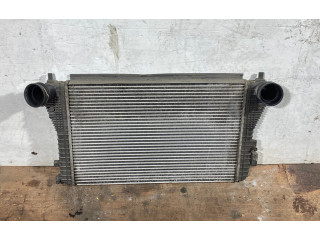 Интеркулер 1k0145803e Volkswagen Golf Plus