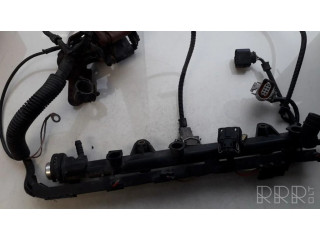 Vstřikovací lišta 030133319l, 0280151058 Volkswagen Polo III 6N 6N2 6NF pro benzínový motor 1.4