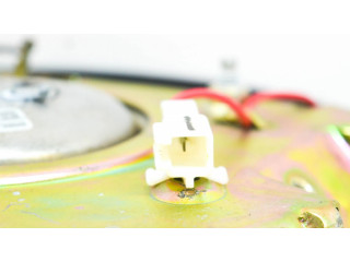 Подушка безопасности водителя 5GG30TRMAC Jeep Cherokee III KJ