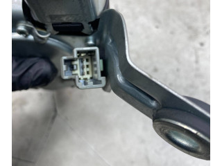 Моторчик заднего дворника 8638163    Volvo XC90