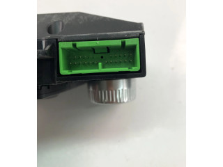 Блок управления климат-контролем 31398587   Volvo V60