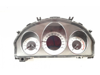 Панель приборов 2049005509, 2049006213   Mercedes-Benz GLK (X204)       