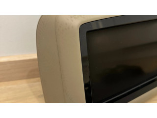 Priekinės sėdynės galvos atrama