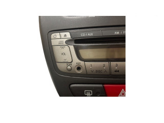 Поршень Радио/ проигрыватель CD/DVD / навигация  861200H010, W53811  Peugeot 107  