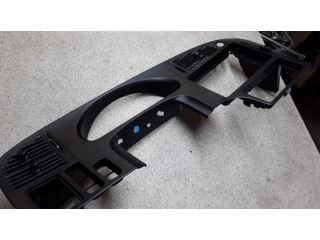 Отделочный щит панели (центральный)