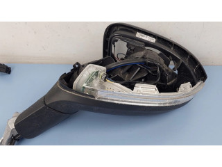 Зеркало электрическое     левое    Volkswagen Golf VIII  2019- года   