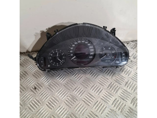 Přístrojová deska Mercedes-Benz E W211 2004 A2115403347