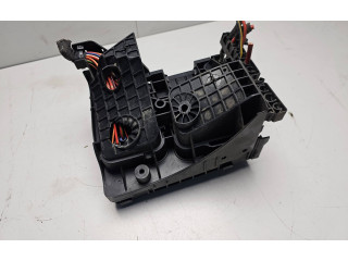 Pojistková skříňka 01718130, 8K170411510 Volkswagen Caddy 2012