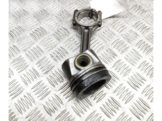 Поршень 04L105401A, 04L107065A Skoda Octavia Mk3 (5E)