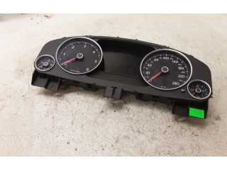 Přístrojová deska Volkswagen Touareg II 2016 7P6920883B