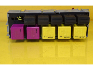 Блок предохранителей  93363141   Opel Meriva A    