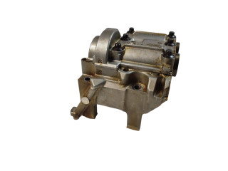 Масляный насос   FB5E6K360, FB5E6K360BE  Ford Edge II 