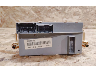 Блок предохранителей 221967 Maserati Quattroporte