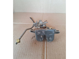 Zámek zadních dveří 1099 Subaru Forester SF 2001