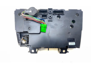 Блок управления климат-контролем 9452368 Volvo S60