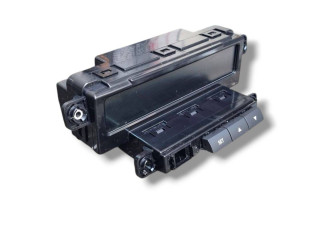 Дисплей    95710-1H700   KIA Ceed