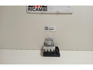 Блок управления АБС 52049765, 52049765   Jeep Renegade