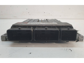 Блок управления двигателя 237102277R Dacia Duster