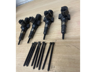 Форсунка 0414720404, 03G130073G    Audi A6 S6 C6 4F  BLB,BRE 