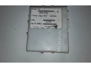 Блок комфорта 98800EB300, 14D700AA   Nissan Pathfinder R51   