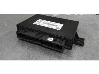 Блок управления двигателя 4KE907558C Audi e-tron