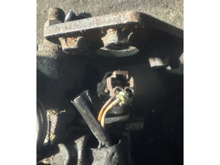 Топливный насос    09650050207, 11C025043   Mazda 626