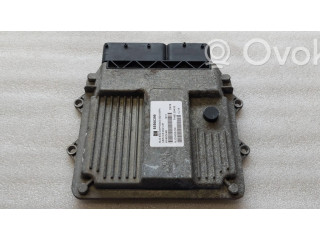 Блок управления двигателя 55566399, 7160020402   Opel Corsa D