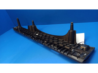 Другая деталь отделки багажника