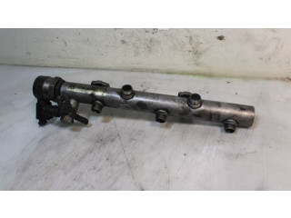 Топливная рампа Audi A6 S6 C6 4F для двигателя ASB