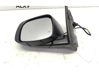Зеркало электрическое Dodge Grand Caravan 2008 - 2020 года