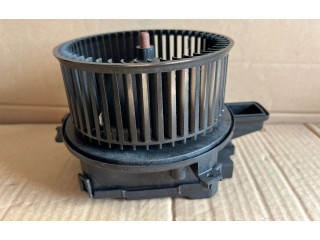 Вентилятор печки    4M1820021C   Audi A5