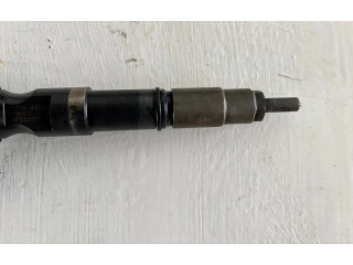Vstřikovač 2367030280, 2367039186 Toyota Land Cruiser (J120) 1KDFTV