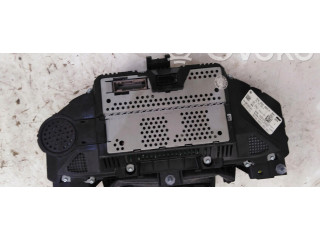 Přístrojová deska Volkswagen Touareg II 2010 7P6920980A